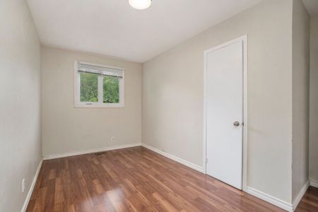 For Lease - 628 Hochelaga Street, Overbrook - Castleheights and Area, Ontario - Photo 5