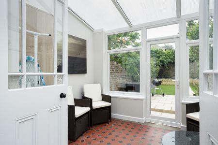 2 bedroom apartment to rent Orchard Road, Southsea, PO4 - Photo 3