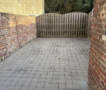 Gelijkvloerse verdieping met één slaapkamer in Mons Ghlin - Foto 6