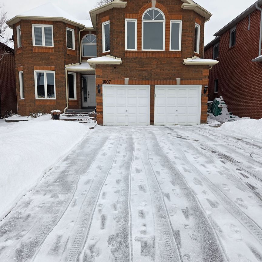 For Lease - 1607 Sandhurst Crescent Unit# BSMT, Pickering, Ontario - Photo 1