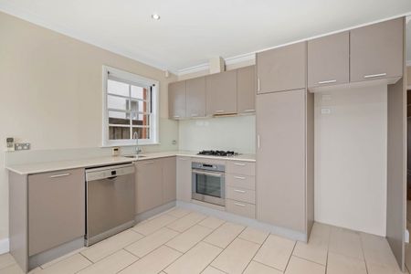 CHARACTER FILLED HOME WITH A MODERN TOUCH - Photo 3