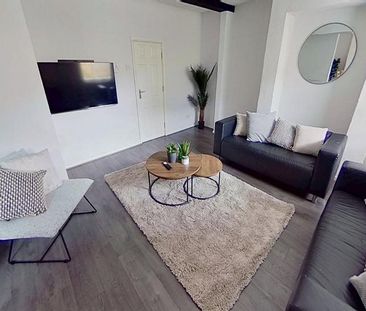 8 bedroom townhouse to rent - Photo 6