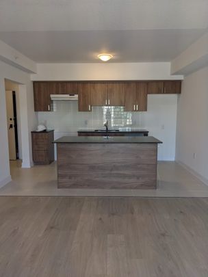 For Lease - 1 Chef Lane Unit# 303, Barrie, Ontario - Photo 1