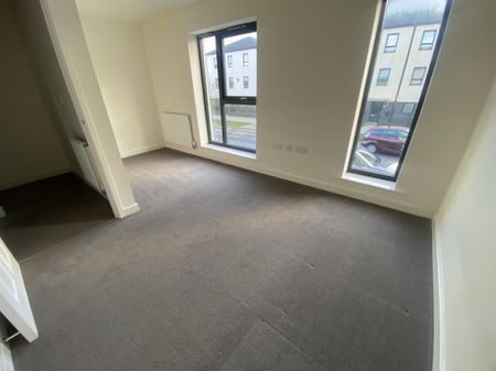 Woodfield Way, Doncaster, Balby - Photo 3
