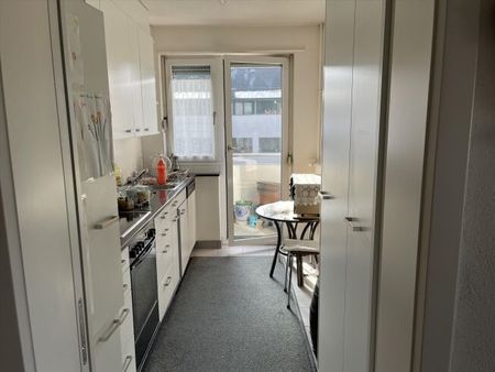 Appartement moderne à Seefeld avec balcon - Photo 4