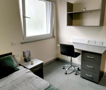 5 bedroom private hall to rent - Photo 6