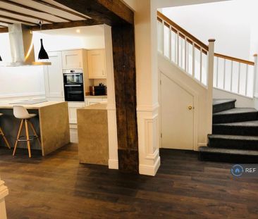 2 bedroom semi-detached house to rent - Photo 1