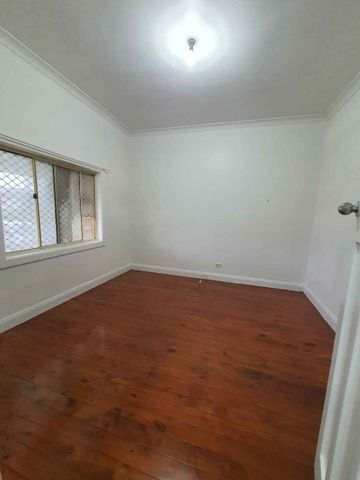 15 Myddleton Avenue Fairfield - Photo 4