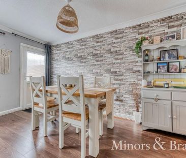 3 bedroom terraced house to rent - Photo 4