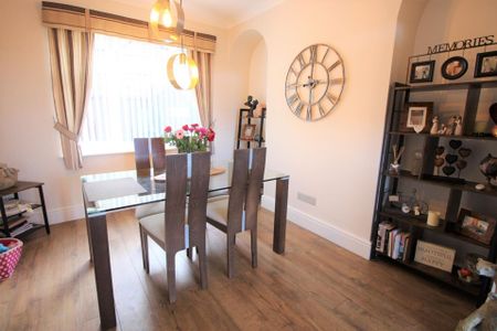 45 Mount Park Avenue, Park Ave, Scarborough - Photo 3