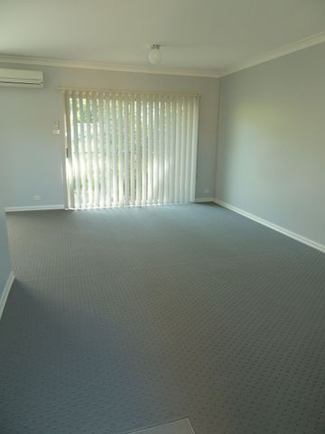 3/3 Streeton Place Lambton NSW - Photo 4