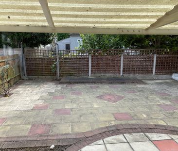 Worcester Park, KT4 (Detached) - Photo 6