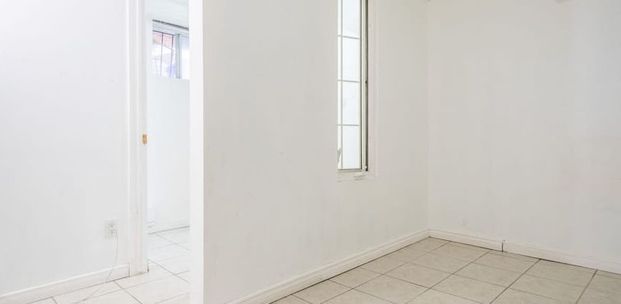 For Lease - 693 Euclid Avenue Unit# 3, Toronto, Ontario - Photo 1