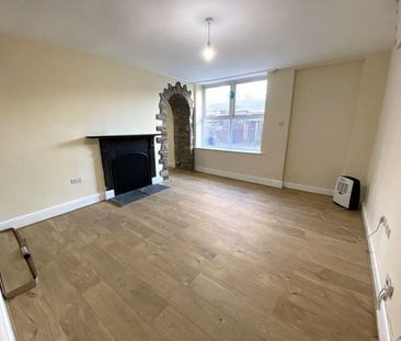 2 bedroom cottage to rent - Photo 1