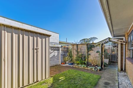 FULLY FURNISHED STUDIO UNIT IN VOGELTOWN - Photo 3