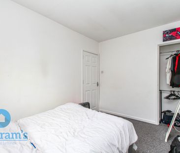 2 bed Semi-Detached House for Rent - Photo 5
