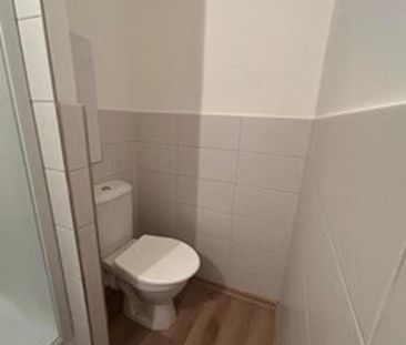 Pronájem bytu 1+kk 19 m2 - Fotografie 6