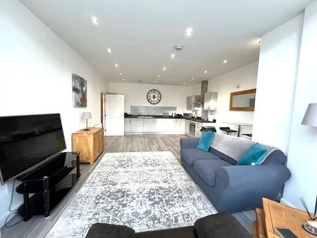 2 bedroom apartment to rent - Photo 3