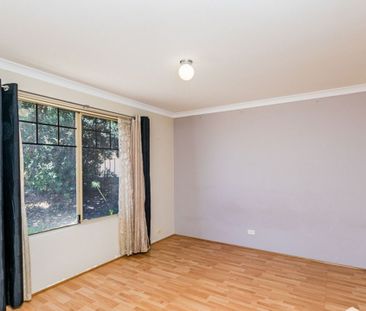 **Charming 4-Bedroom Home for Rent in Clarkson ** - Photo 6