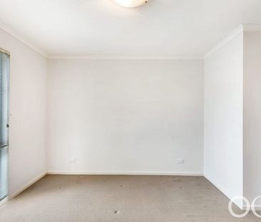 Open The Door To Family Comfort And Space - Photo 1