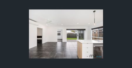 New Home In Eli Waters! - Photo 2