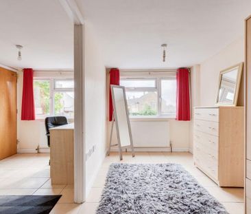 6 bedroom house to rent - Photo 5