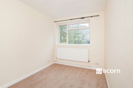 Flat to rent - Auckland Road, London, SE19 - Photo 3