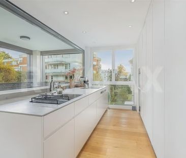 Helle 3.5-Zimmer-Wohnung mit Balkon in Zürich-Hottingen - Photo 5