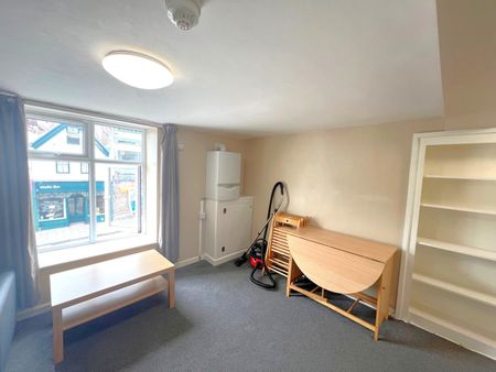 4 Bed Maisonette, Stokes Croft, BS1 - Photo 3