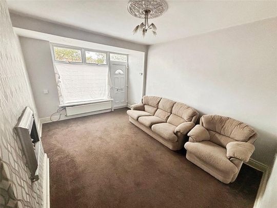 2 bedroom terraced house to rent - Photo 1