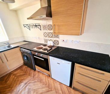 2 Bedroom Apartment To Let - Photo 5