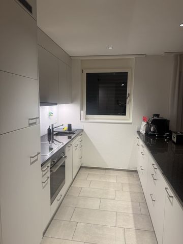 2.5 Zimmer, 62 m², 3. Stock - Foto 4