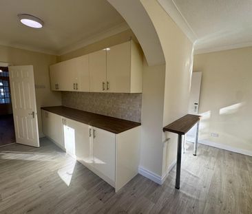 Spies Lane, Halesowen, West Midlands - Photo 1