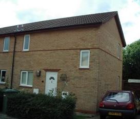 2 bedroom semi-detached to rent Keaton Close, Crownhill, MK8 0DS - Photo 1