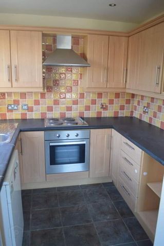 30 Oakland Avenue, Portrush, BT56 8JP - Photo 2