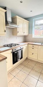 3 bedroom townhouse to rent - Photo 3