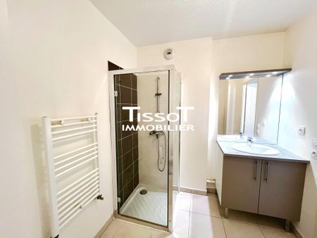 Location Appartement 1 pièce 34m² NIMES 30000 - Photo 4