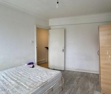 4 bedroom flat to rent - Photo 6