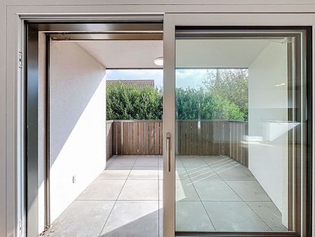 Appartement de 4,5 pces avec balcon-terrasse - Photo 2