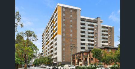 Luxury 2 Bedroom Apartment, Level 9 - Photo 5