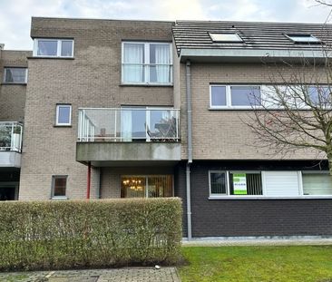 Instapklaar gelijkvloers appartement met tuin, terras en garage - Photo 4