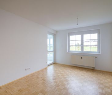 Sanierte 3-Zimmer Wohnung mit Parkplatz und Loggia - Foto 5