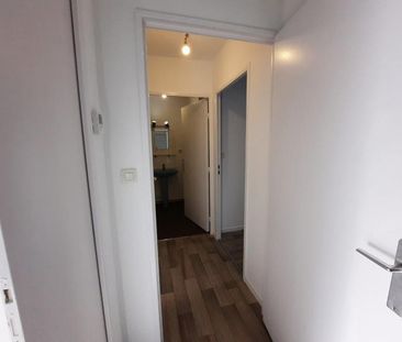 Appartement T1 à louer Reze - 10 m² - Photo 4