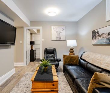 For Lease - 30 Rhydwen Avenue Unit# Lower, Toronto, Ontario - Photo 1