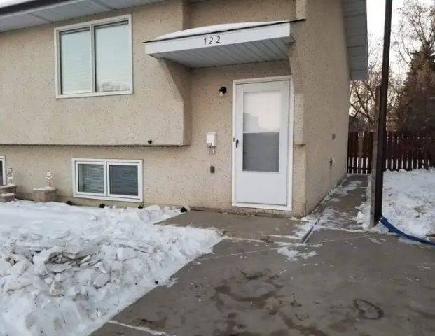 122 Ravine Court | 122 Ravine Court, Saskatoon - Photo 1