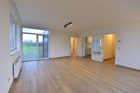 Appartement te huur - Foto 2