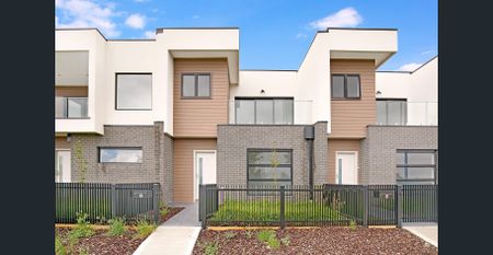 Stylish Two-Bedroom Townhouse with Parkland Views - Photo 5