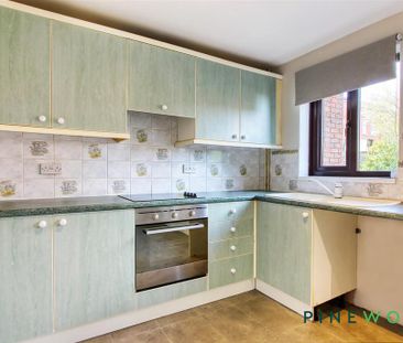 2 bedroom terraced house to rent - Photo 4