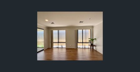 Attractive 4x2 home in whisper quiet location! - Photo 2