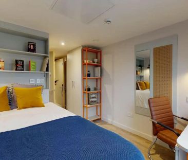 7 Bed Ensuite - Photo 3